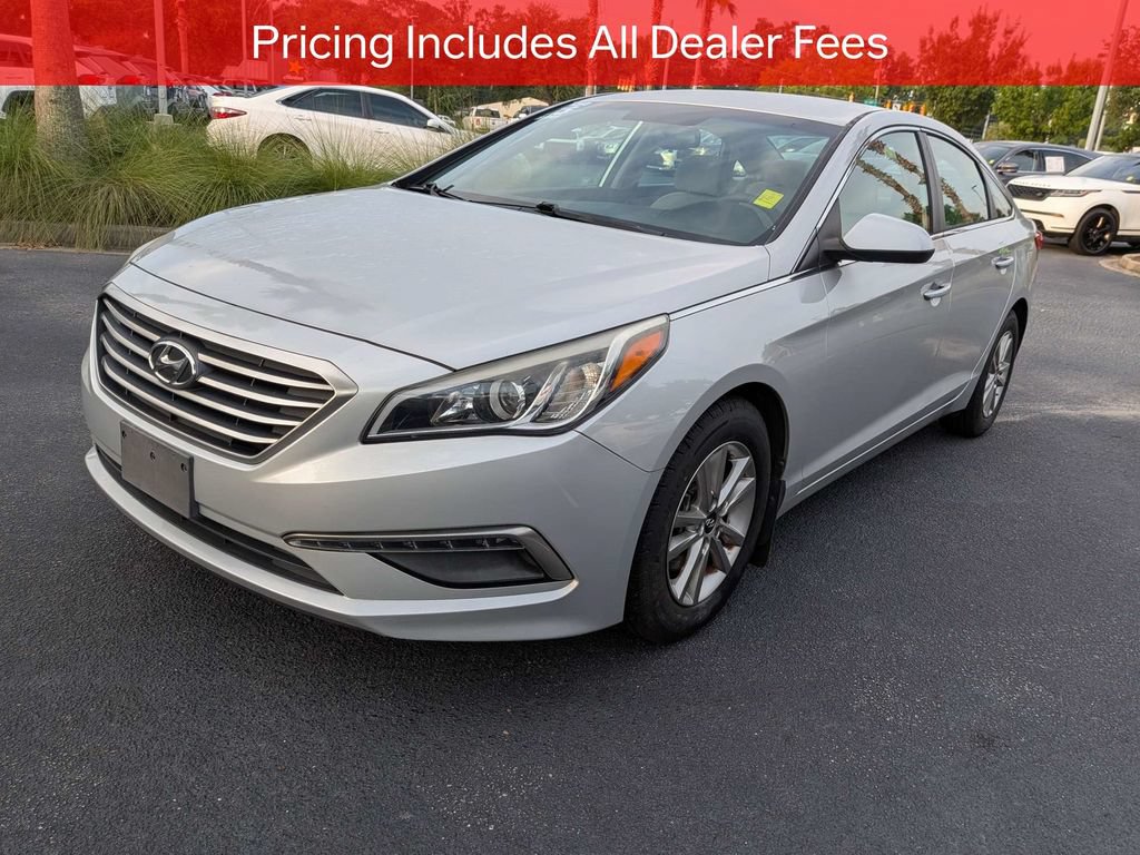 Used 2015 Hyundai Sonata SE w/ Option Group 02 FWD image 8