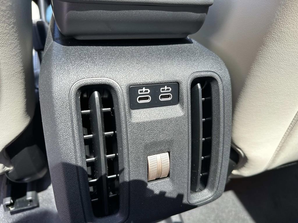 New 2025 MINI Cooper Countryman S w/ Comfort Package Max image 32