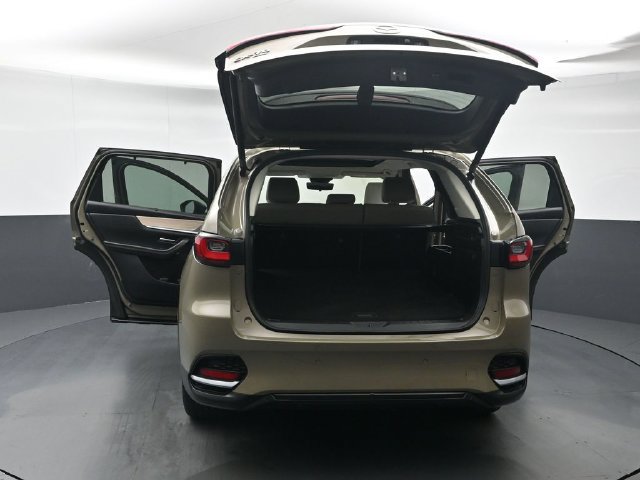 Certified 2025 MAZDA CX-70 Plug-In Hybrid w/ Premium Pkg AWD/4WD image 48
