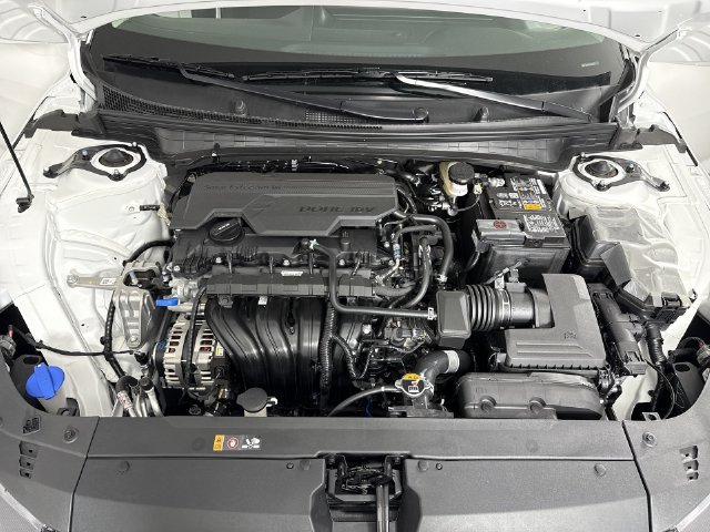 New 2026 Kia K4 FWD image 24
