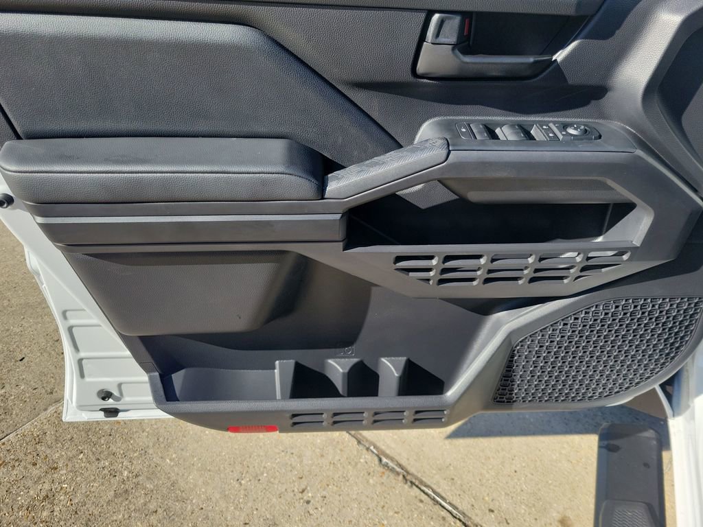 Certified 2024 Toyota Tacoma SR image 11