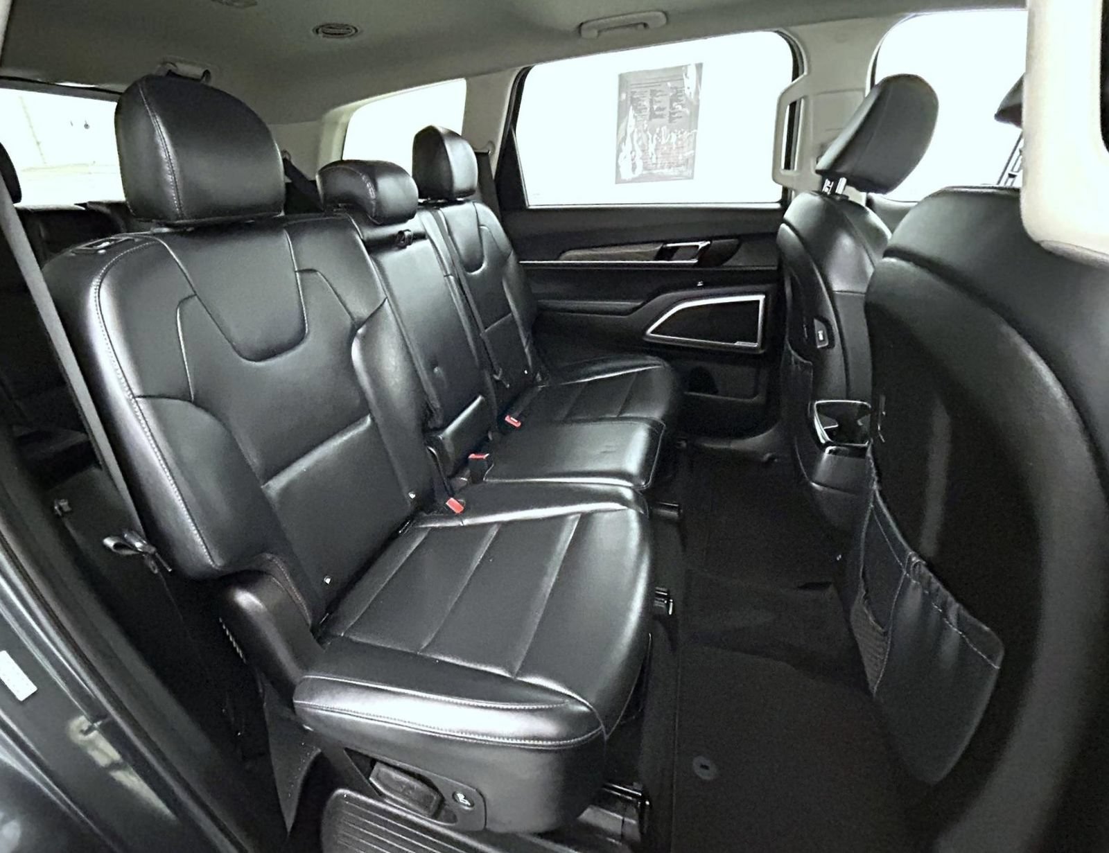 Used 2020 Kia Telluride EX AWD/4WD image 18