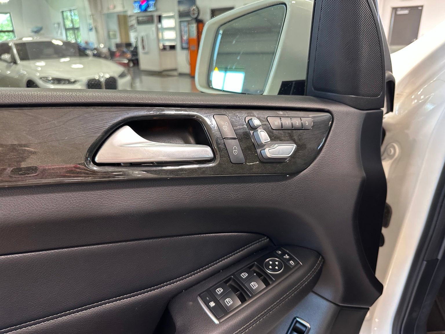 Used 2016 Mercedes-Benz GLE 350 image 12
