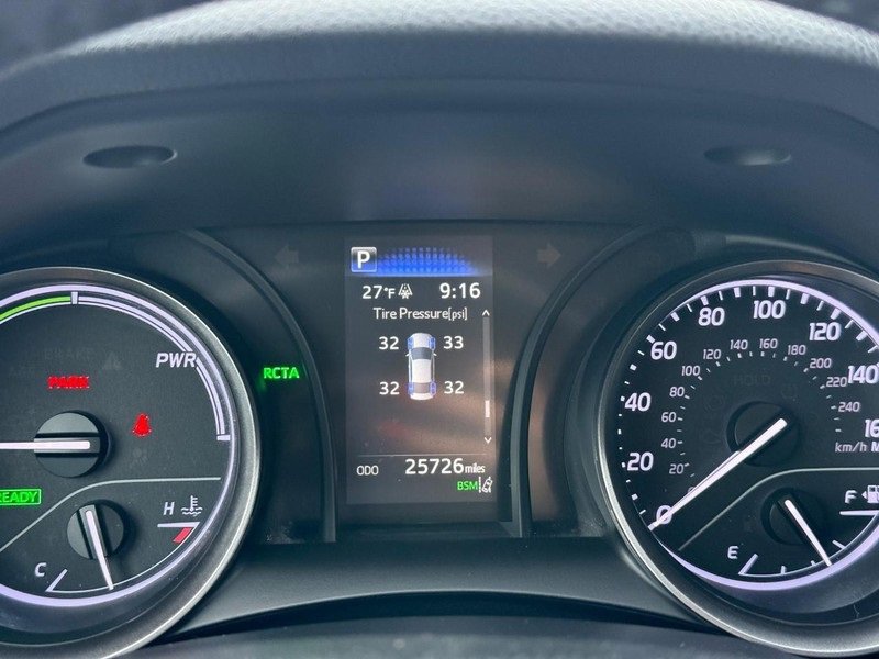 Used 2022 Toyota Camry SE image 22