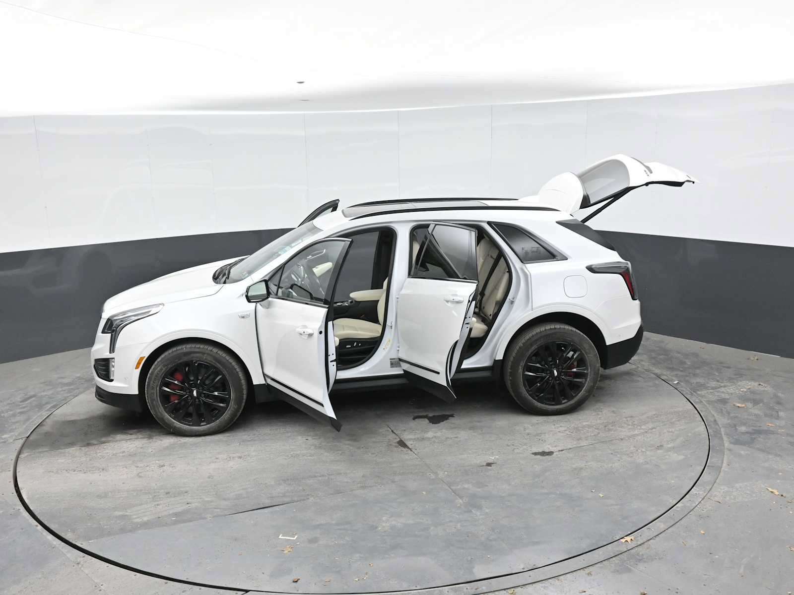 New 2026 Cadillac XT5 Sportv w/ LPO, Onyx Lite Package AWD/4WD image 51