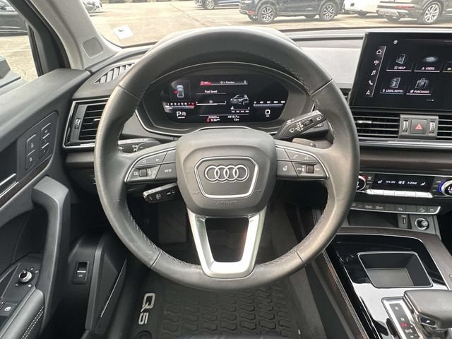 Used 2023 Audi Q5 2.0T Premium Plus w/ Premium Plus Package AWD/4WD image 18