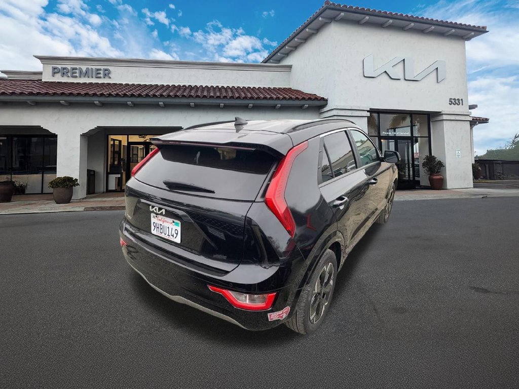 Certified 2023 Kia Niro Wind FWD image 6