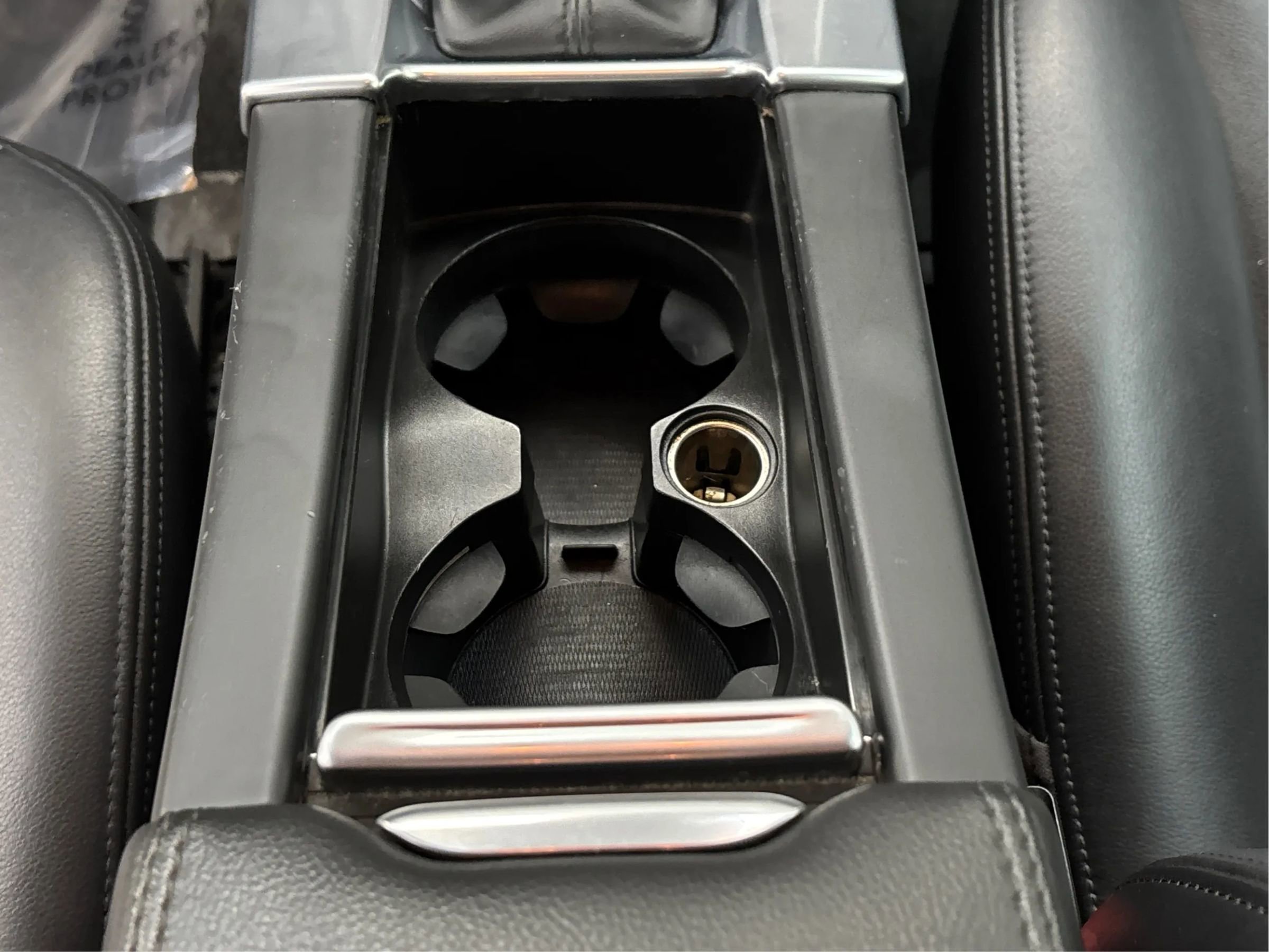 Used 2017 Volvo S60 T5 Inscription image 22