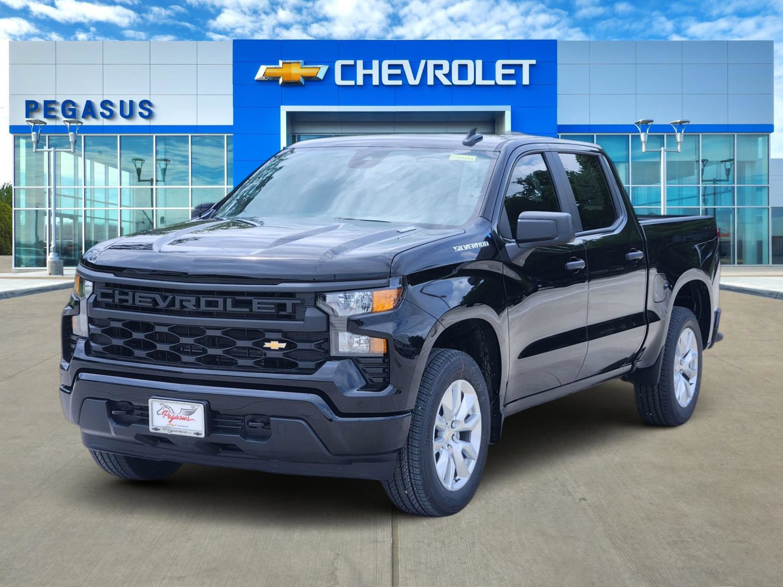 New 2026 Chevrolet Silverado 1500 Custom RWD video 2