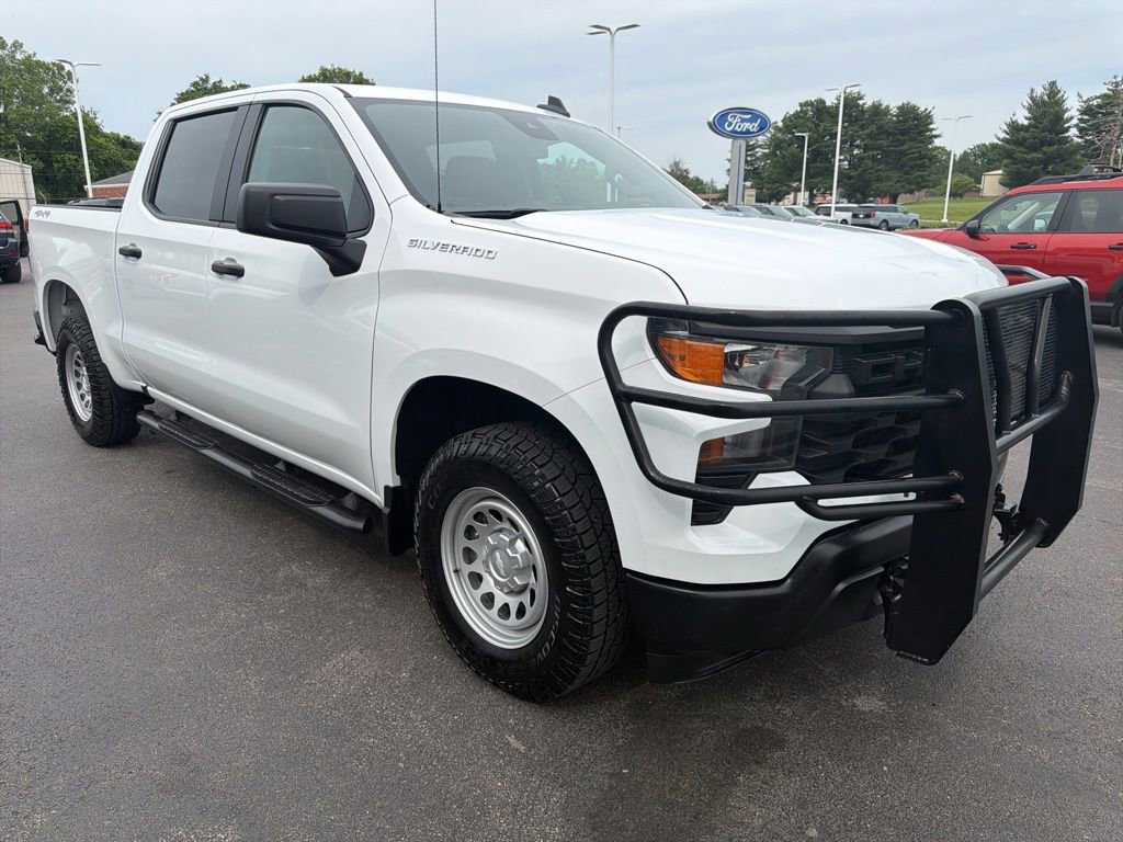 Used 2023 Chevrolet Silverado 1500 W/T w/ Trailering Package AWD/4WD image 6
