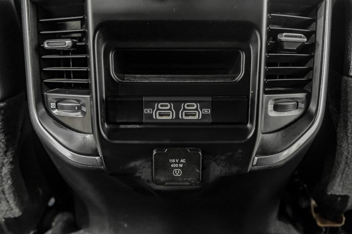 Used 2022 RAM 2500 Laramie AWD/4WD image 38