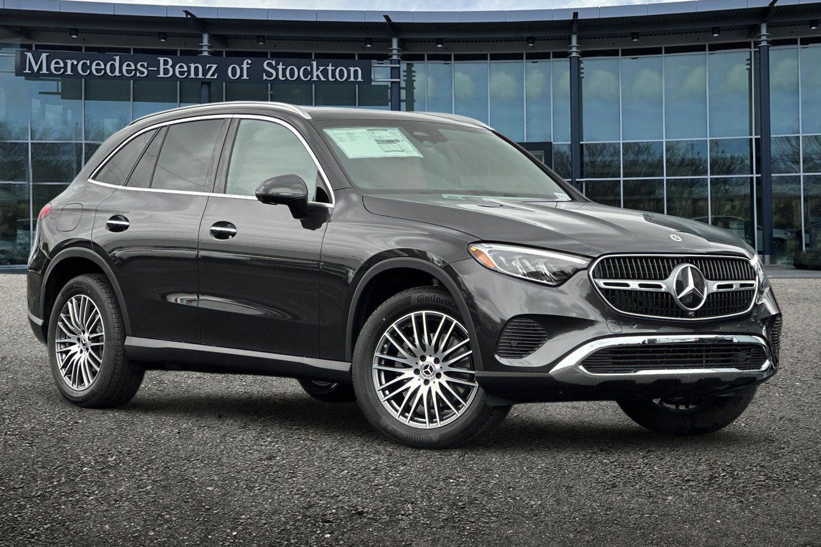 New 2026 Mercedes-Benz GLC 300 4MATIC