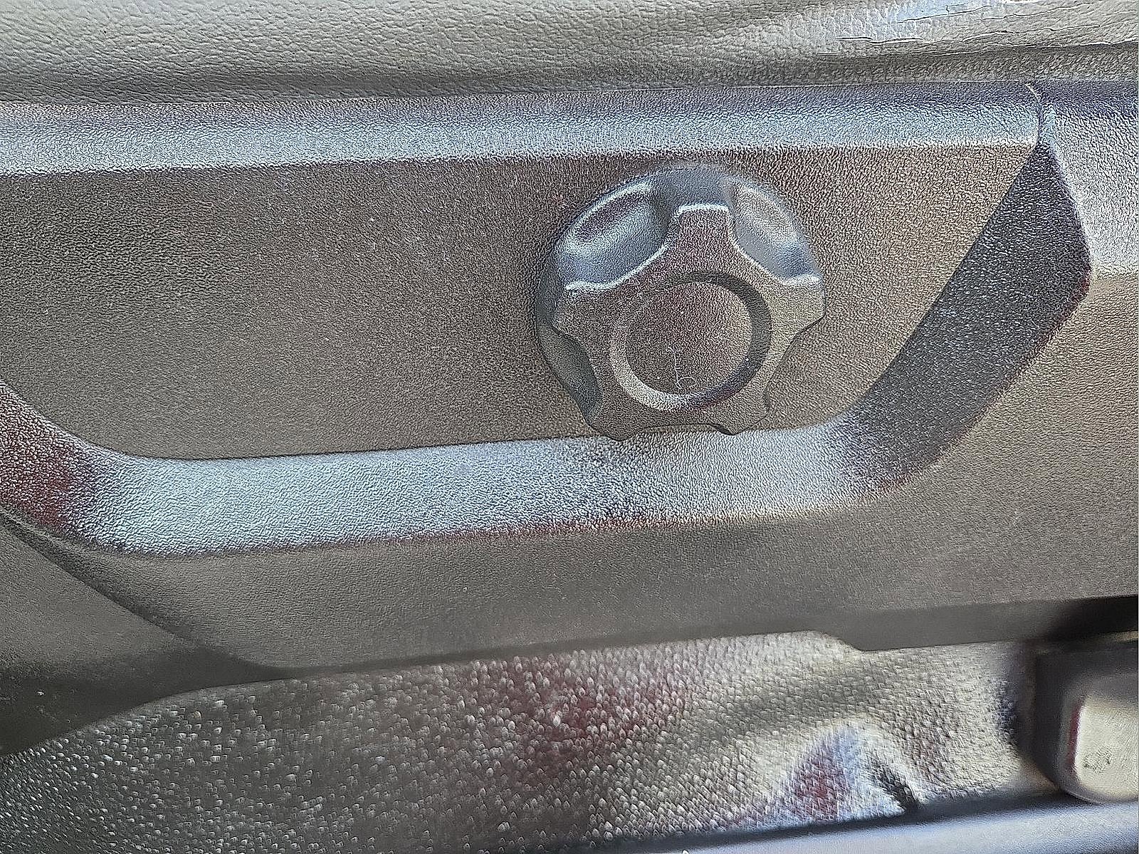 Used 2015 Ford F250 XL image 13