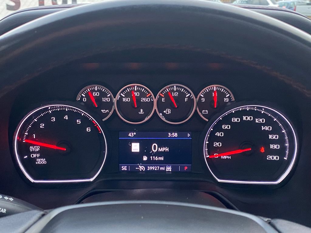 Used 2021 Chevrolet Suburban RST w/ Rear Media and Nav Package image 29