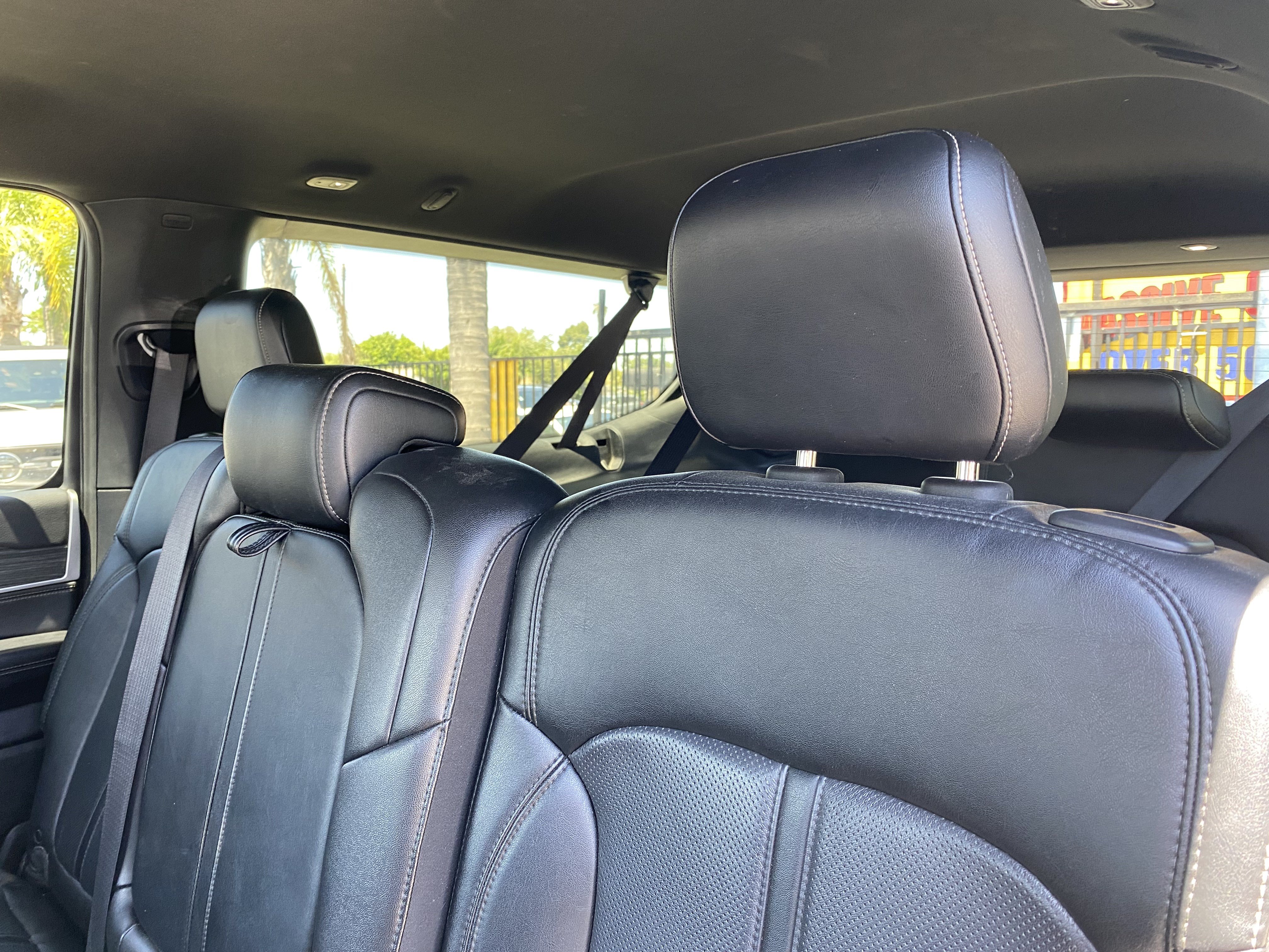Used 2024 Jeep Wagoneer L Series II w/ Flexible Seating Group AWD/4WD image 23