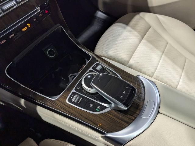 Used 2016 Mercedes-Benz GLC 300 4MATIC image 30