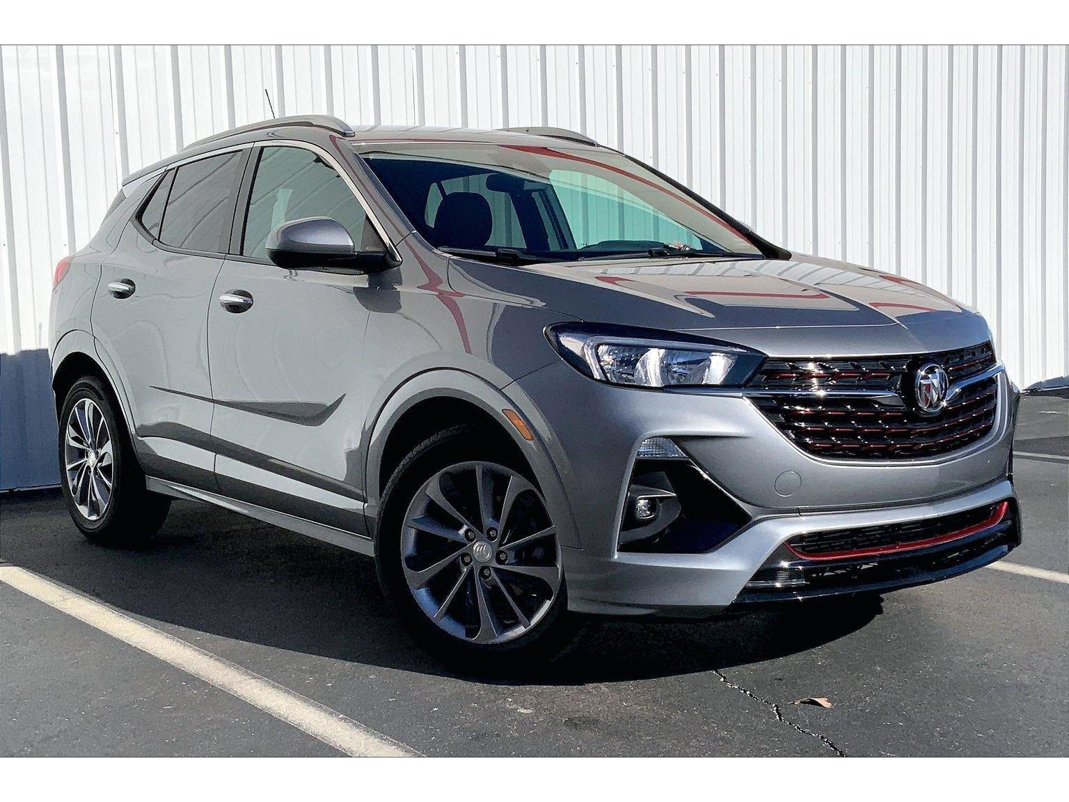 Used 2023 Buick Encore GX Select w/ Sport Touring Package image 2