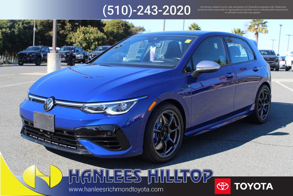 Used 2024 Volkswagen Golf R image 3