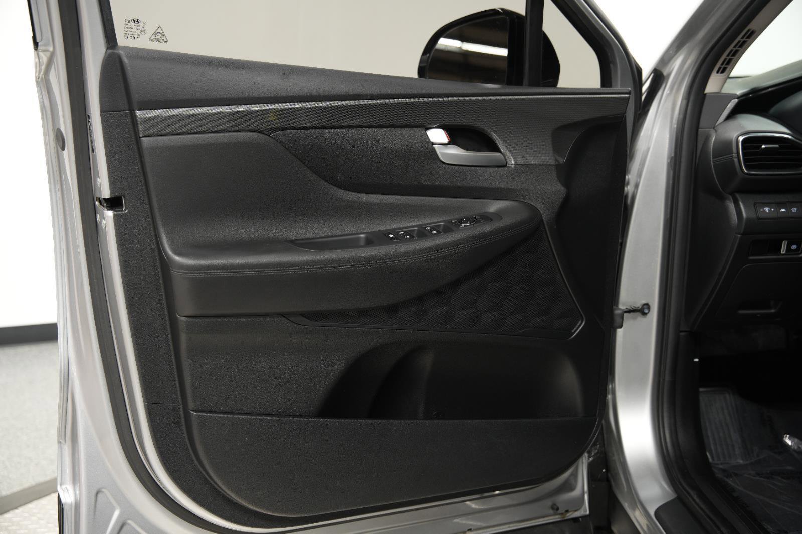 Used 2022 Hyundai Santa Fe XRT image 22