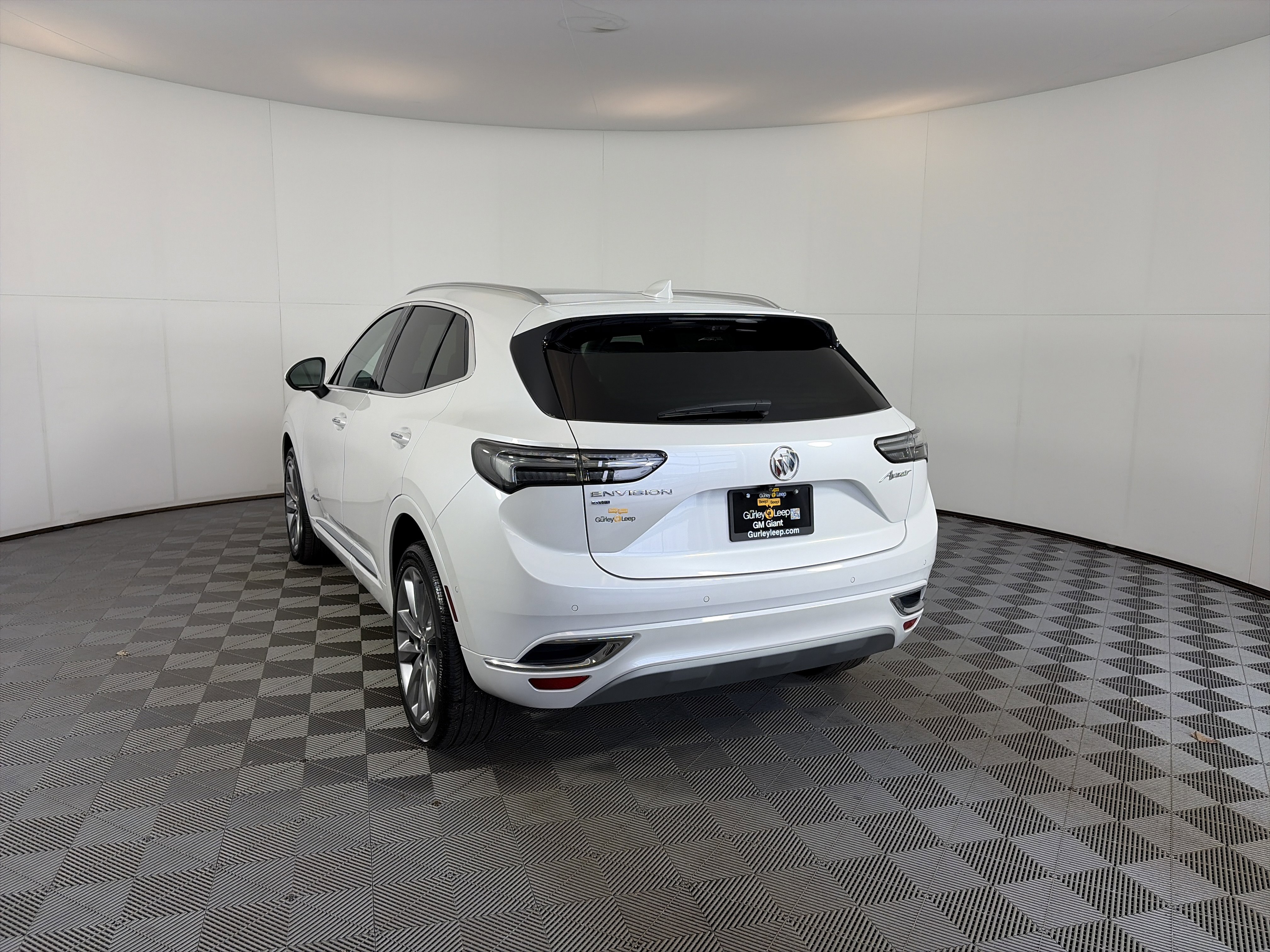 Certified 2023 Buick Envision Avenir image 8