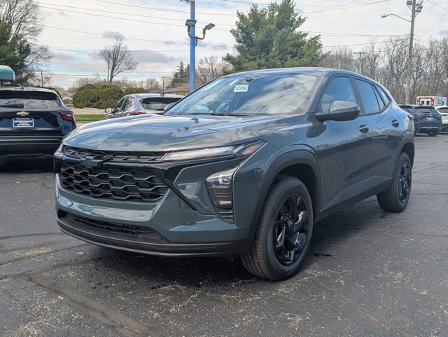 New 2026 Chevrolet Trax LS w/ LS Convenience Package image 3