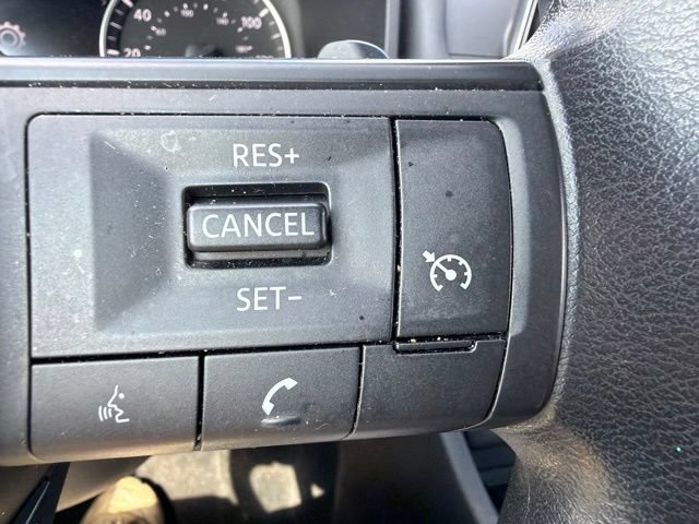 Used 2023 Nissan Rogue S FWD image 34