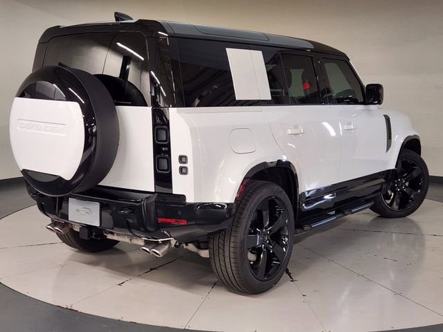 New 2026 Land Rover Defender 110 V8 AWD/4WD image 2