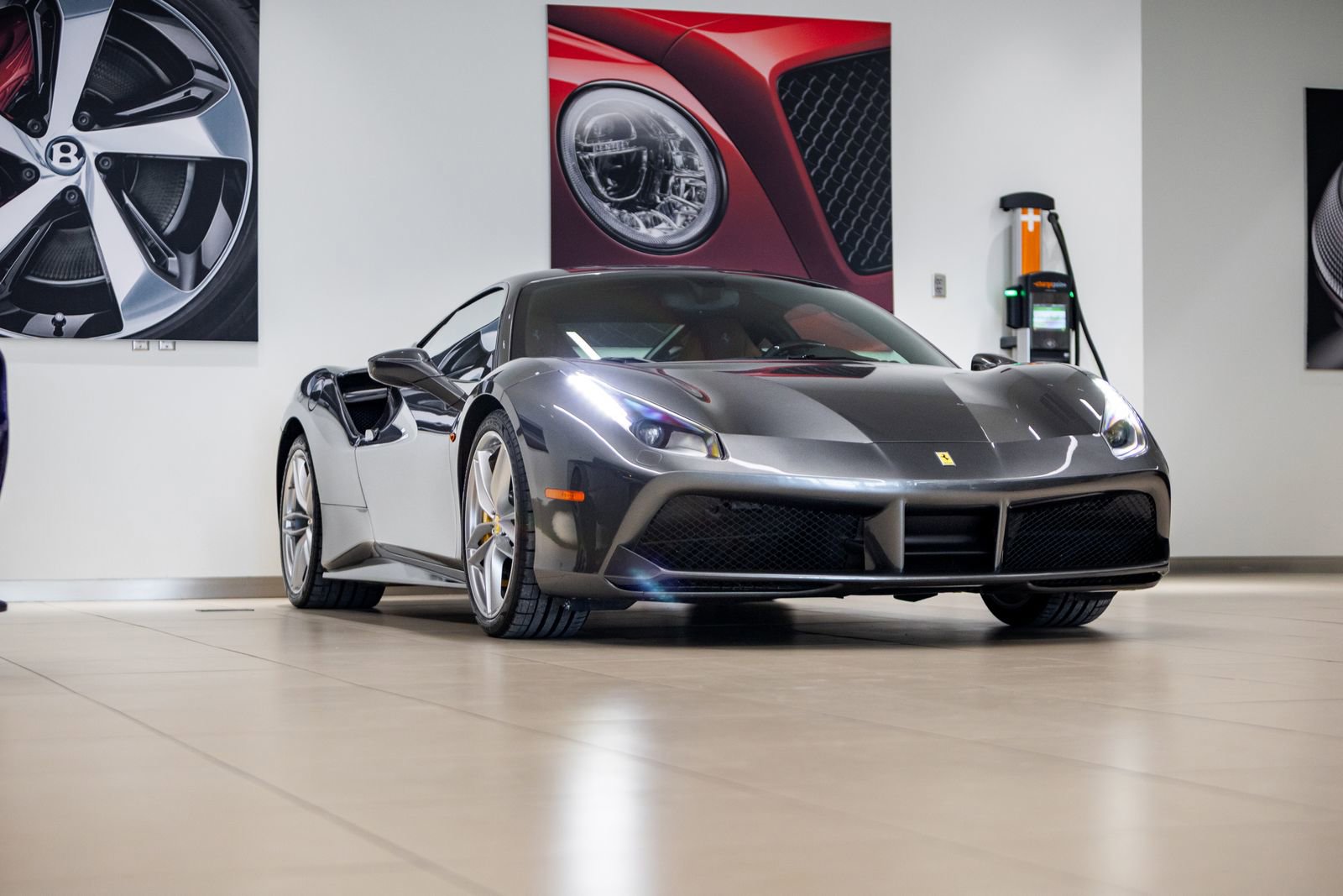 Used 2017 Ferrari 488 GTB image 41
