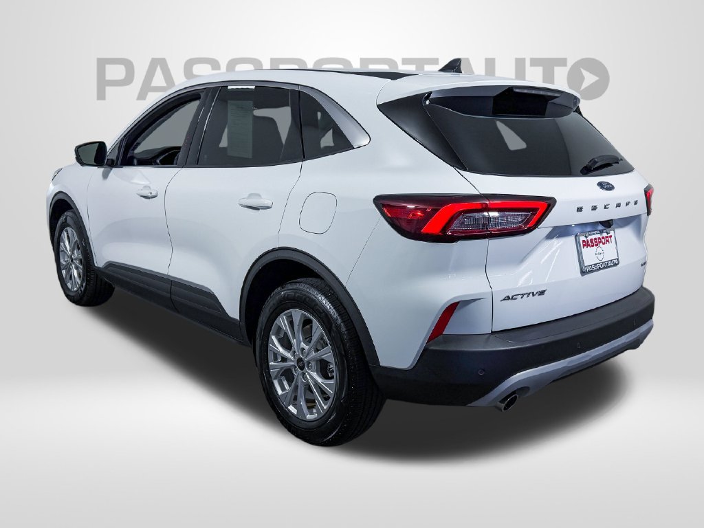 Used 2023 Ford Escape Active w/ Tech Pack #2 AWD/4WD image 5