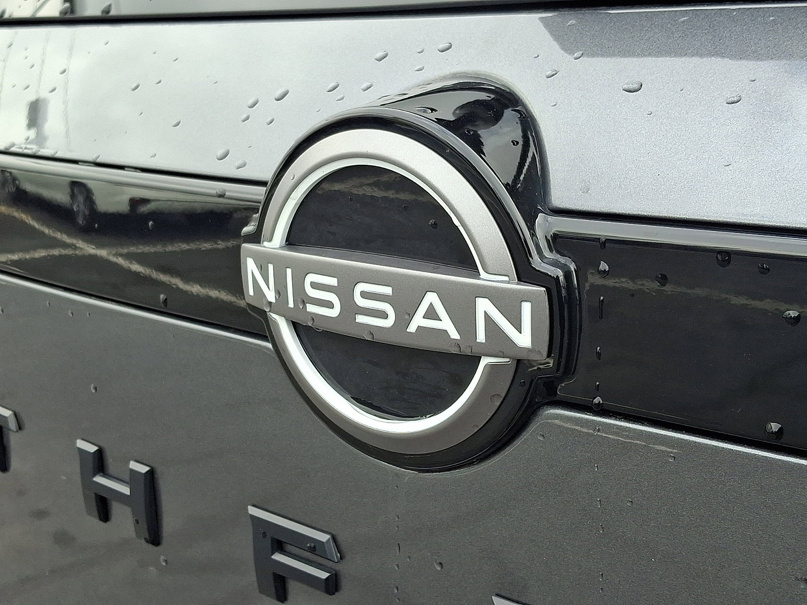 Certified 2025 Nissan Pathfinder SL w/ Black Appearance Package AWD/4WD image 30