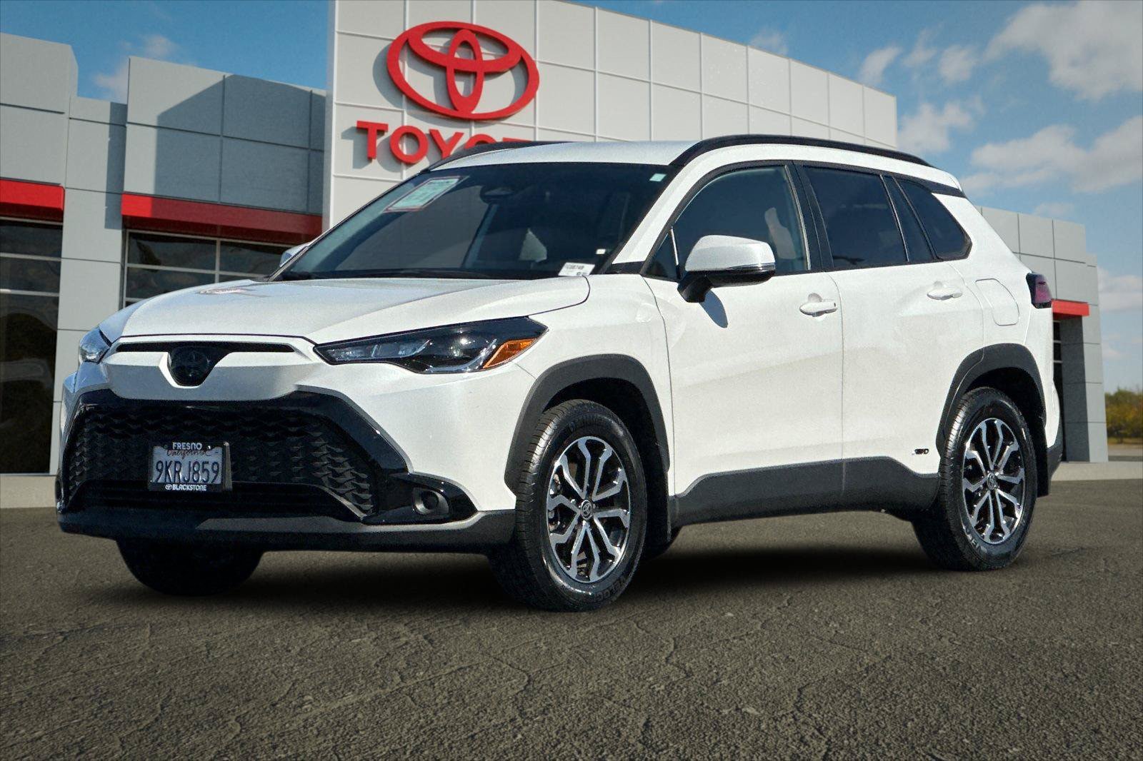 Used 2024 Toyota Corolla Cross AWD Hybrid image 7