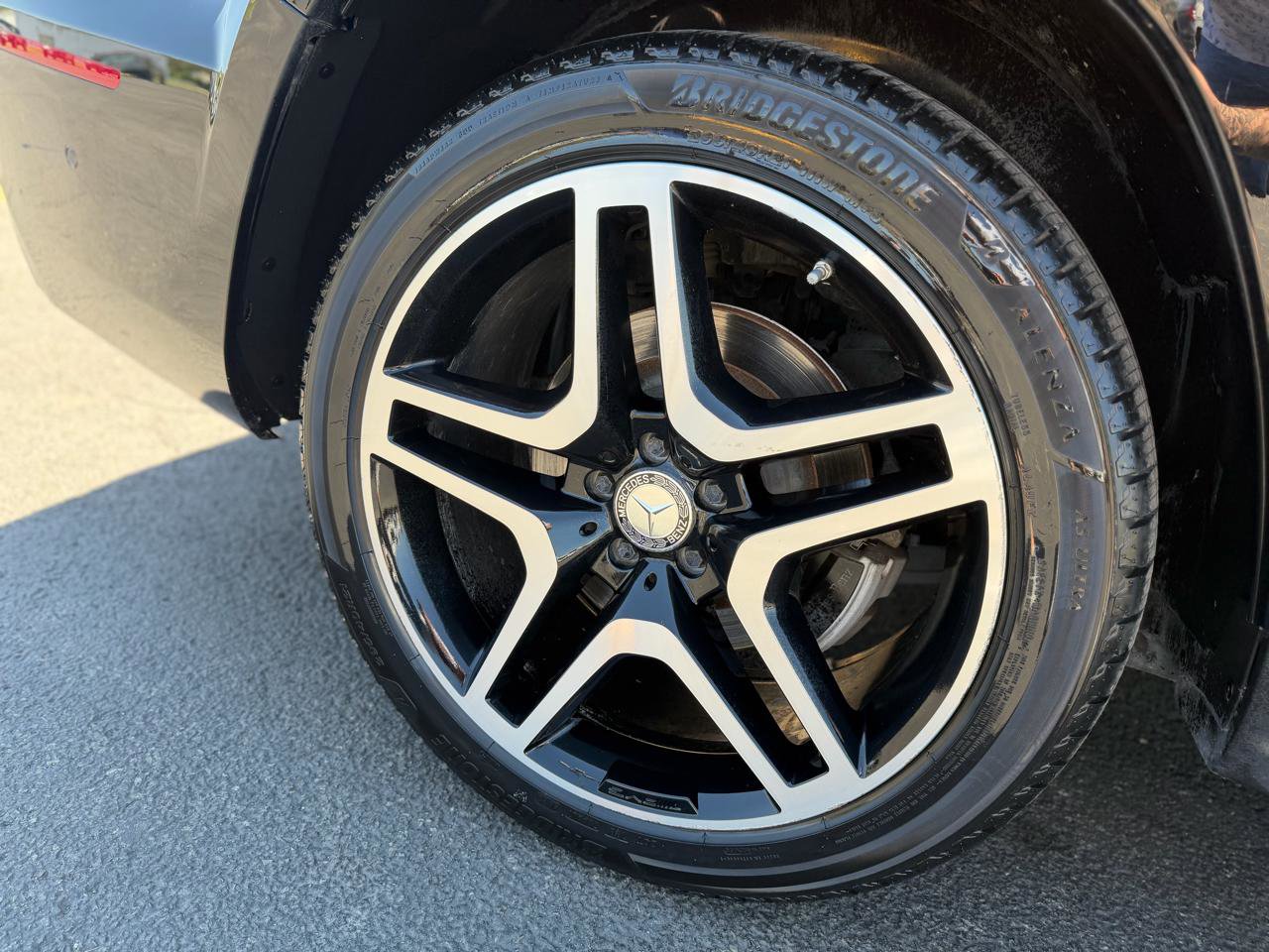 Used 2017 Mercedes-Benz GLS 550 4MATIC image 9