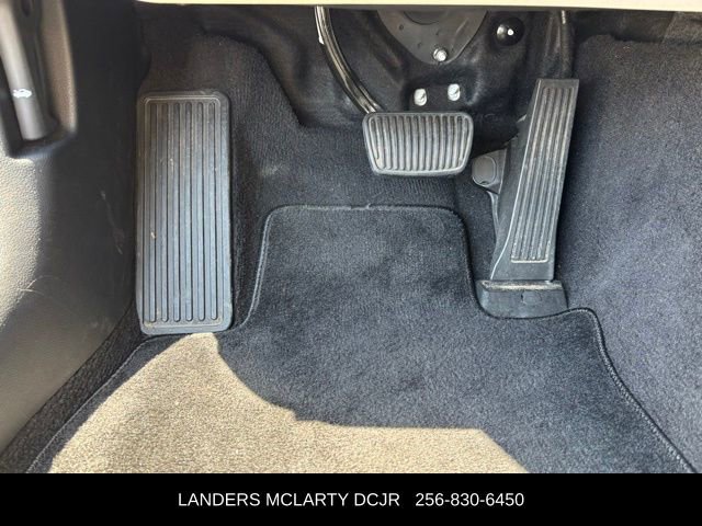 Used 2024 Genesis G70 2.5T RWD image 21