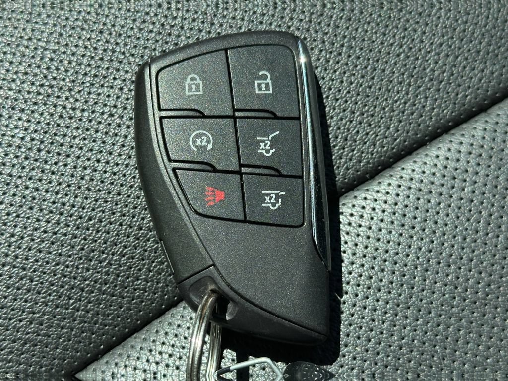 Used 2022 GMC Yukon SLT w/ SLT Premium Package AWD/4WD image 27