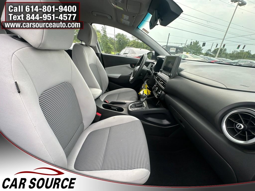 Used 2023 Hyundai Kona SE AWD/4WD image 27