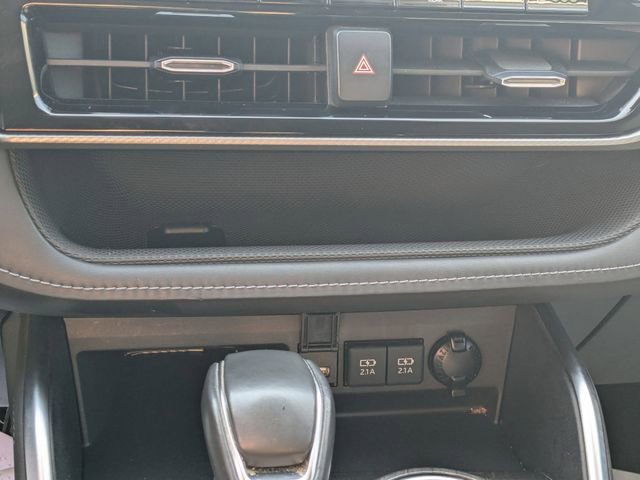 Used 2021 Toyota Highlander Platinum AWD/4WD image 20