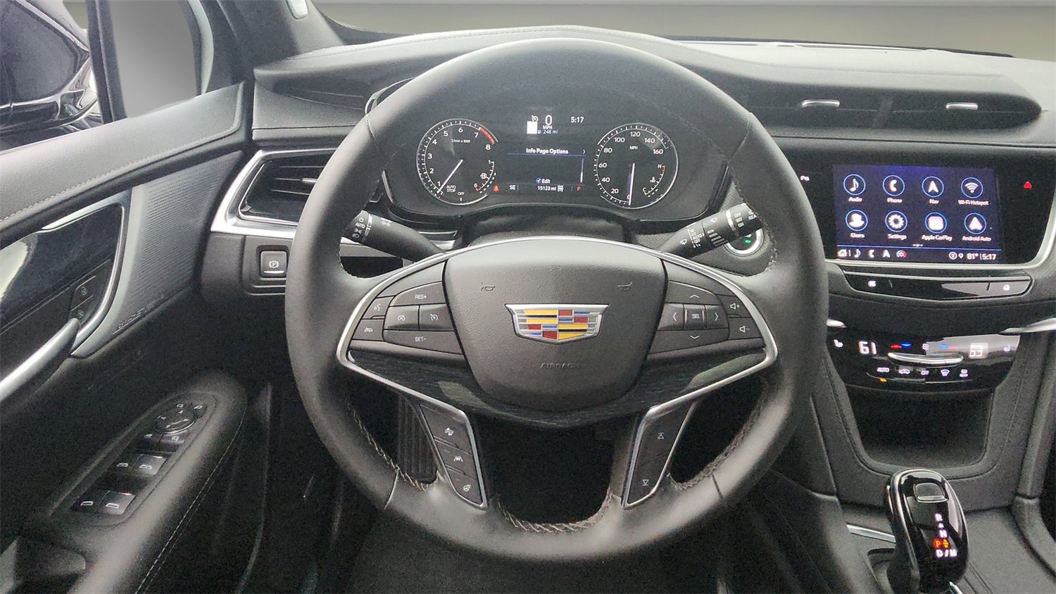 Used 2025 Cadillac XT5 Premium Luxury image 10