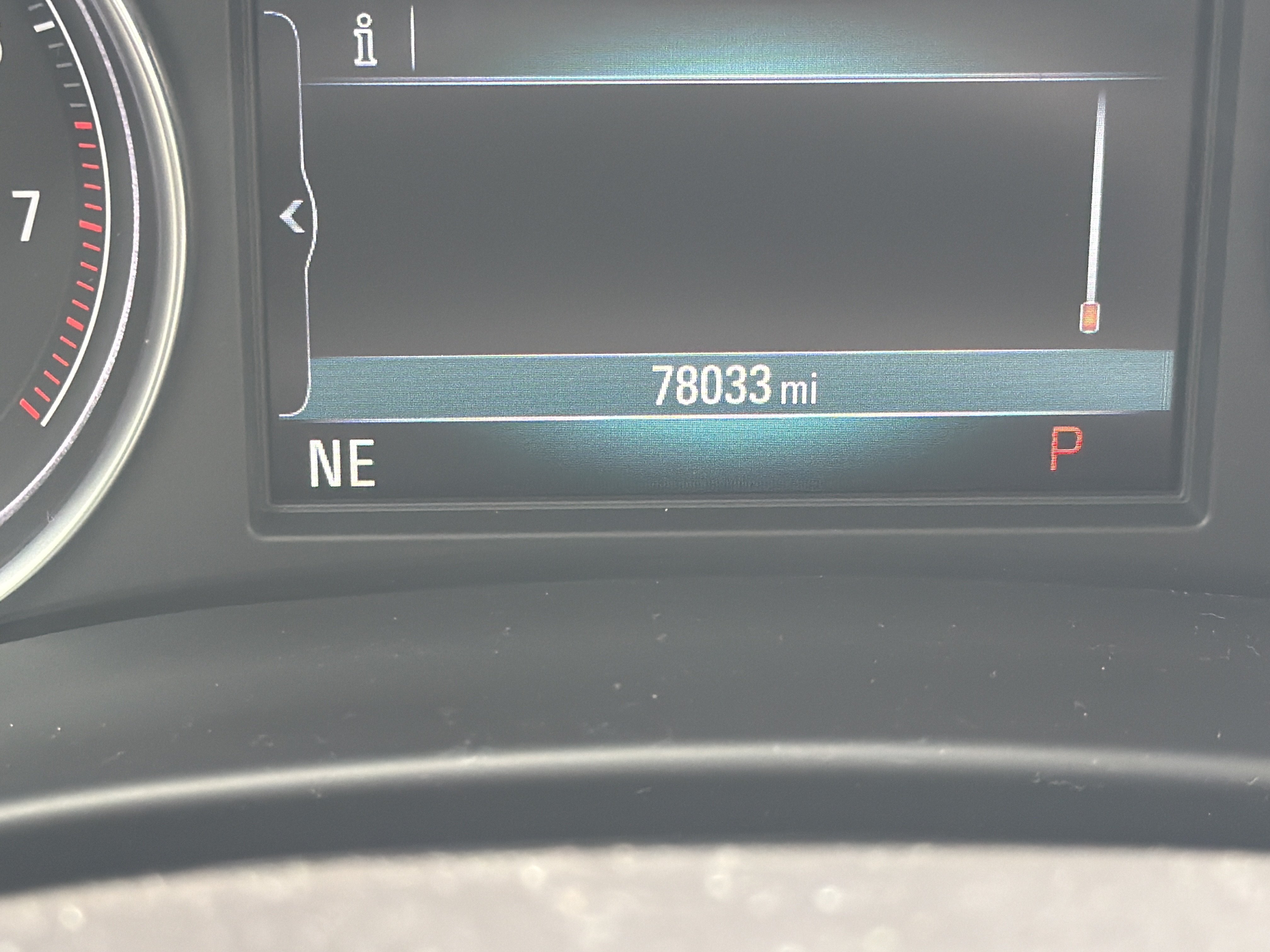 Used 2018 Buick Enclave Premium AWD/4WD image 22