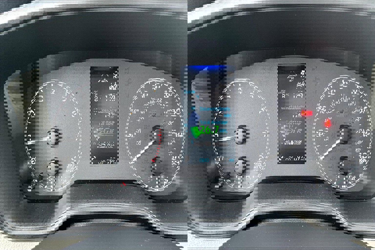 Used 2024 Toyota Corolla Cross L image 18