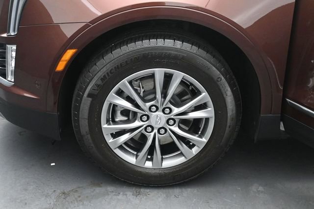 Used 2023 Cadillac XT5 Premium Luxury w/ Technology Package AWD/4WD image 36