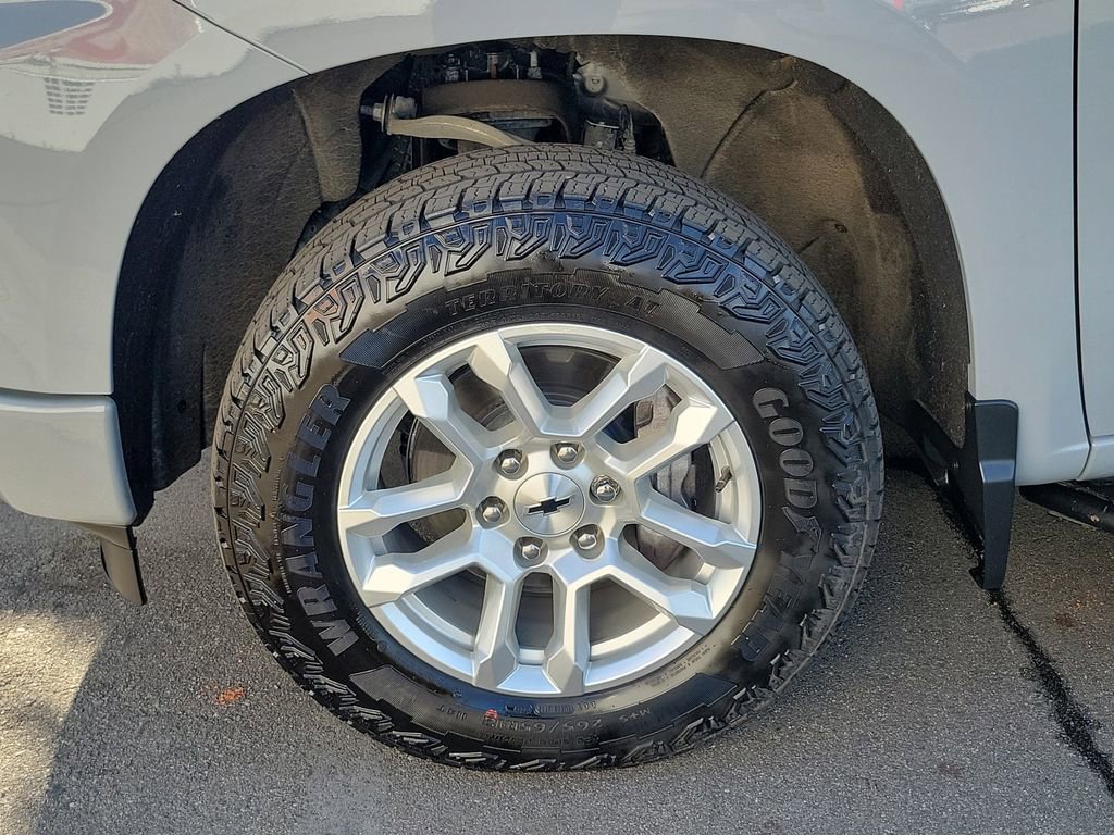 Used 2025 Chevrolet Silverado 1500 RST w/ Convenience Package II image 36