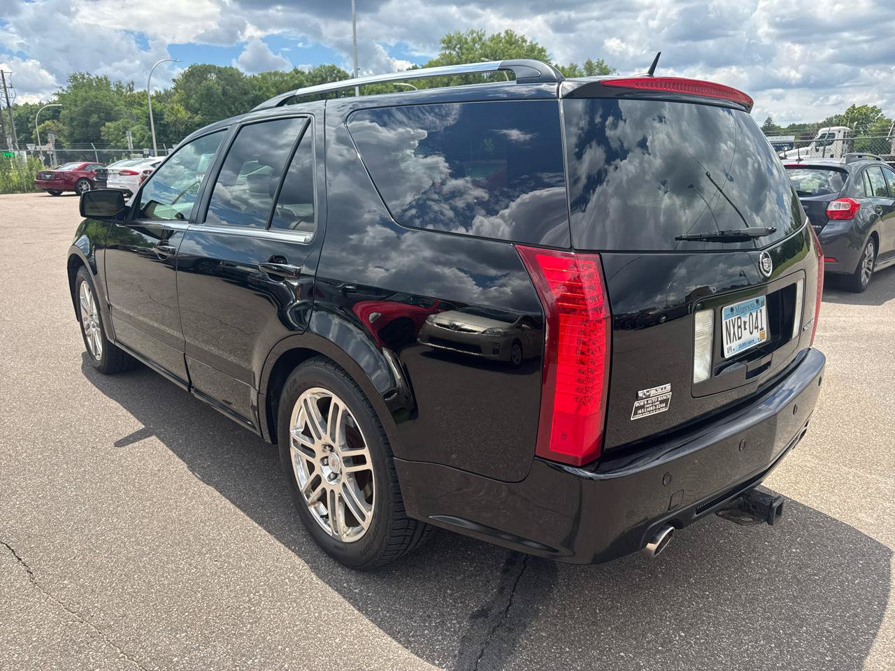 Used 2009 Cadillac SRX AWD V8 w/ Third Row Seating Package image 7