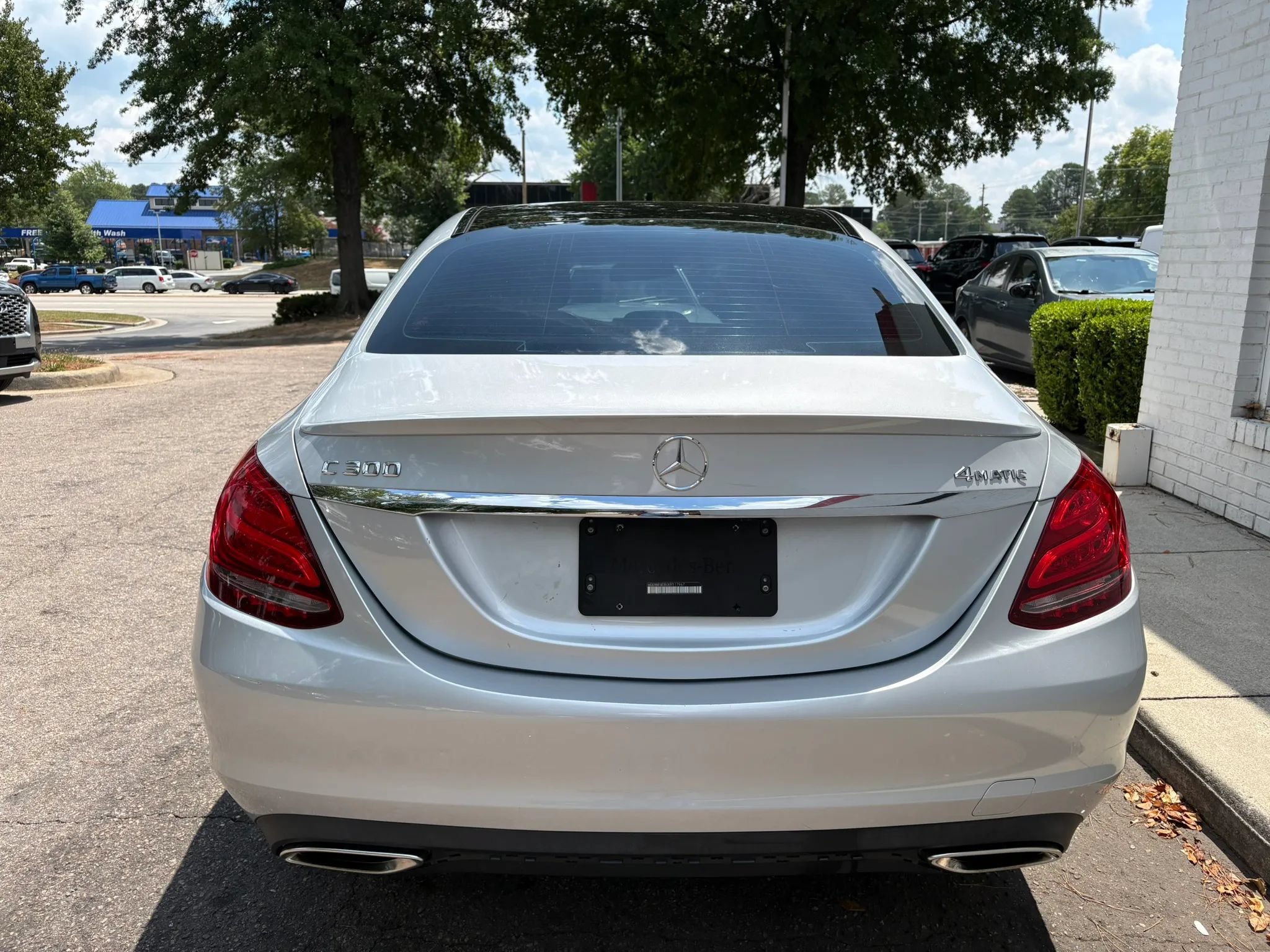 Used 2016 Mercedes-Benz C 300 4MATIC Sedan image 6