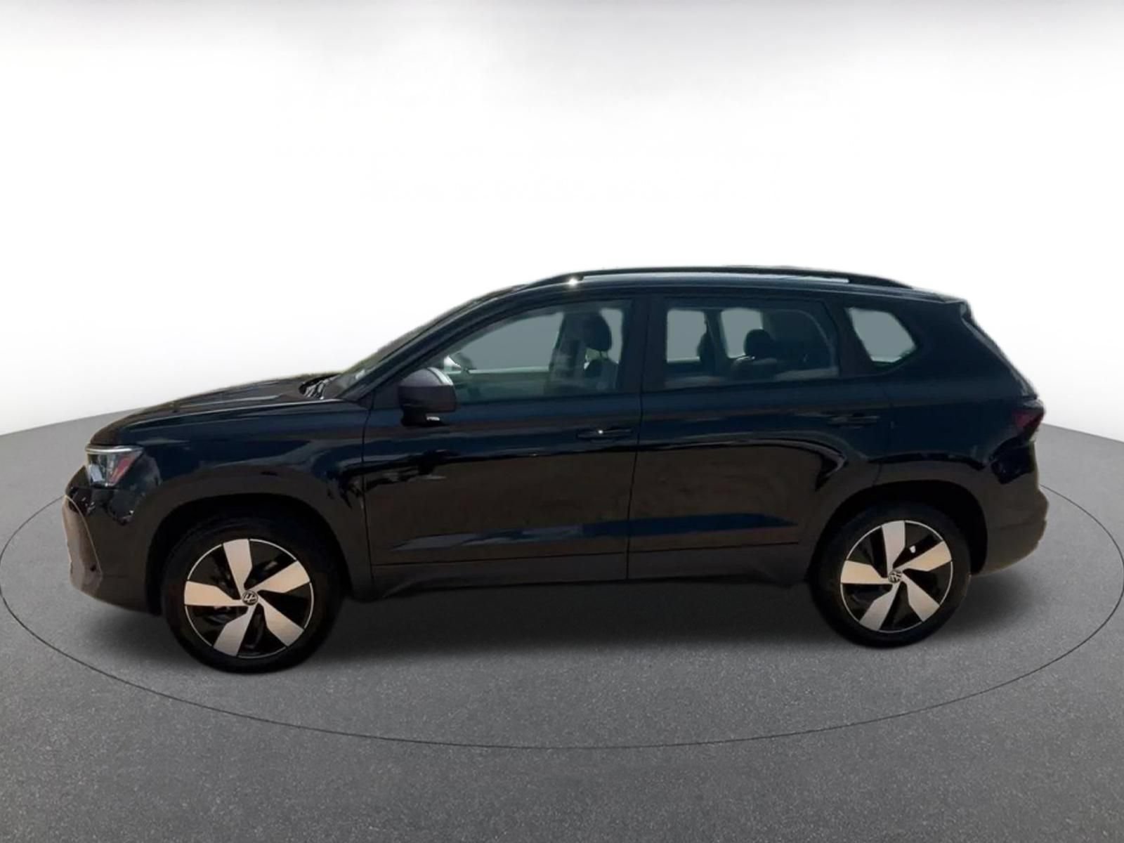 Used 2026 Volkswagen Taos S AWD/4WD image 7