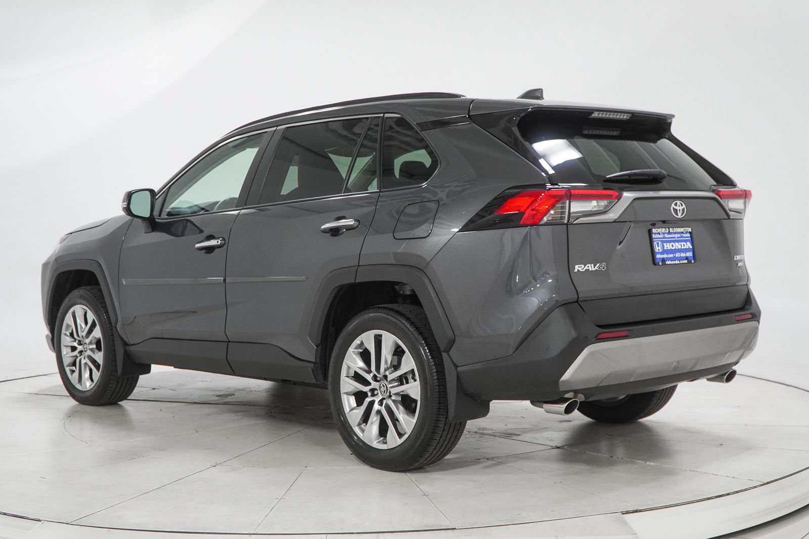 Used 2025 Toyota RAV4 Limited w/ Weather Package AWD/4WD image 7