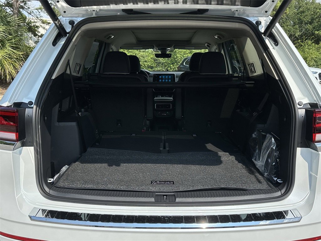 New 2026 Volkswagen Atlas SEL Premium R-Line image 29