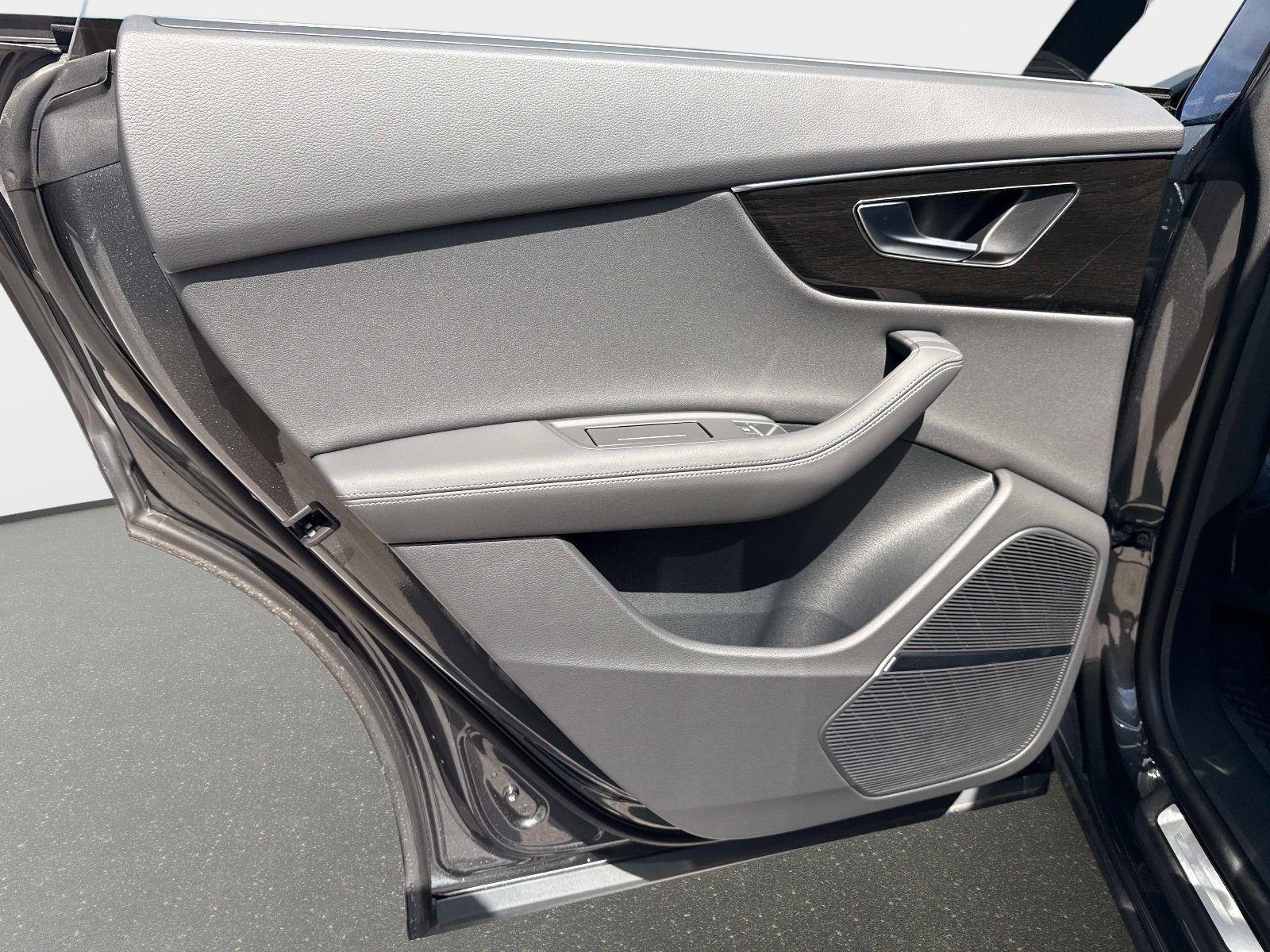 New 2026 Audi Q8 Premium Plus AWD/4WD image 10