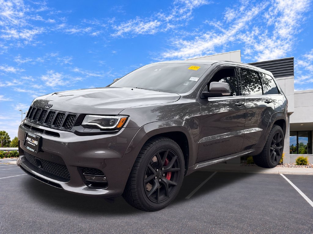 Used 2020 Jeep Grand Cherokee SRT w/ Trailer Tow Group IV AWD/4WD image 3