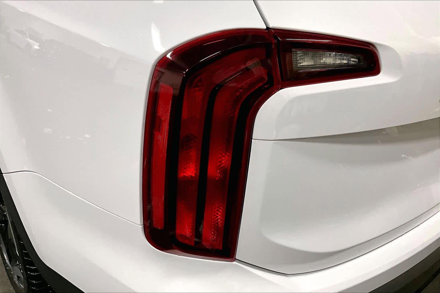 Used 2025 Kia Telluride S AWD/4WD image 29