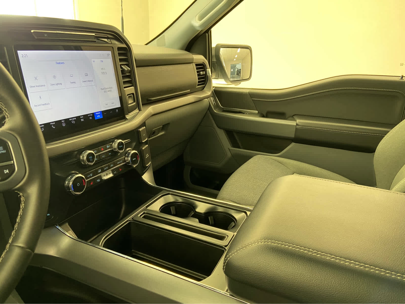 Used 2025 Ford F150 XLT w/ Equipment Group 302A MID image 40